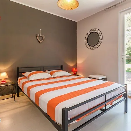 Prázdninový dům Maison Calme De Campagne Avec Jardin Clos, Jeux Pour Enfants Et Velos A Proximite De Chateaubriant - Fr-1-306-902